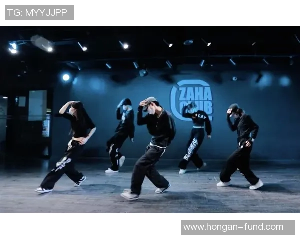 南京街舞队的力量揭秘：街舞巨献带你领略热血与激情的碰撞