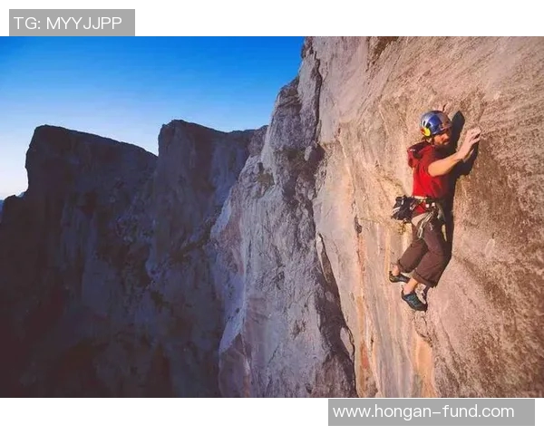 杭州攀岩队强势领跑最新攀岩实力TOP10榜单分析与展望 杭州攀岩队强势领跑最新攀岩实力TOP10榜单分析与展望