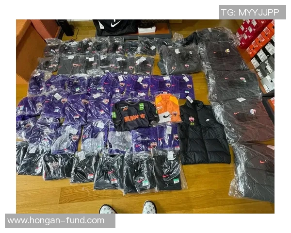 深圳足球队状态引发热议球迷与专家各执己见的背后故事