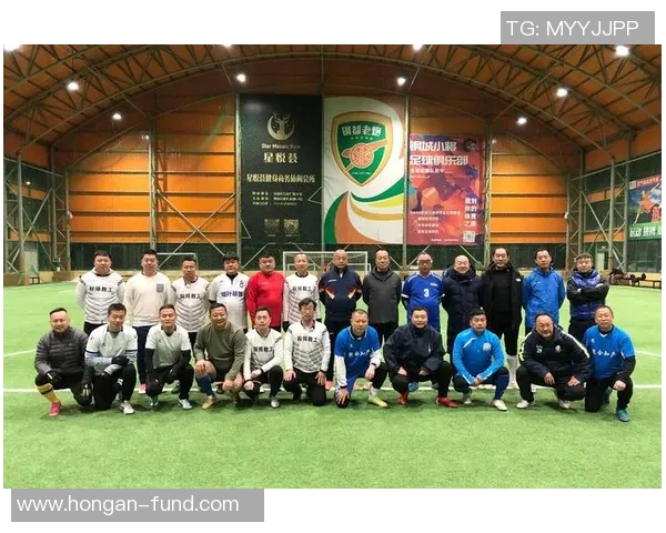 上海足球队团队协作能力大幅提升荣登全国足球团队协作排名新高峰